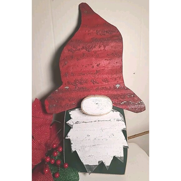 NWT Rustic Handmade Metal/ Wood 15"x 8" Christmas Gnome - Picture 1 of 5